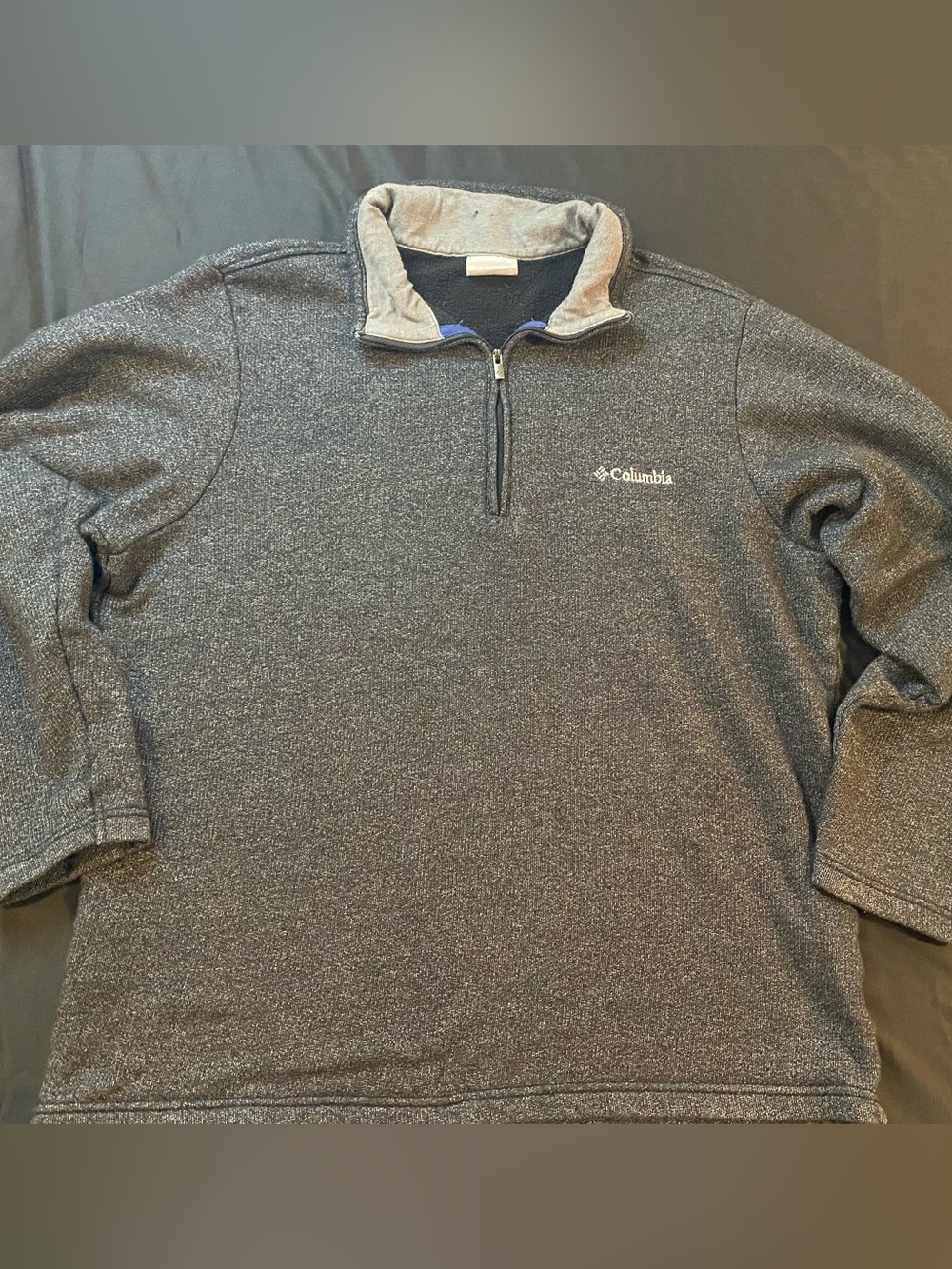 Columbia Men's Gray Quarter-Zip Sweater